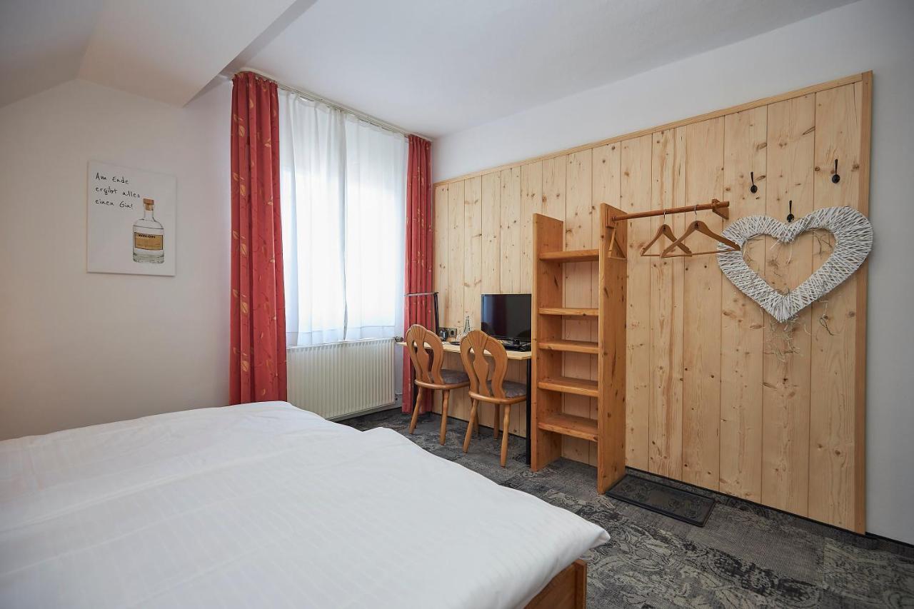 Hotel Bergischer Hof Windeck ภายนอก รูปภาพ