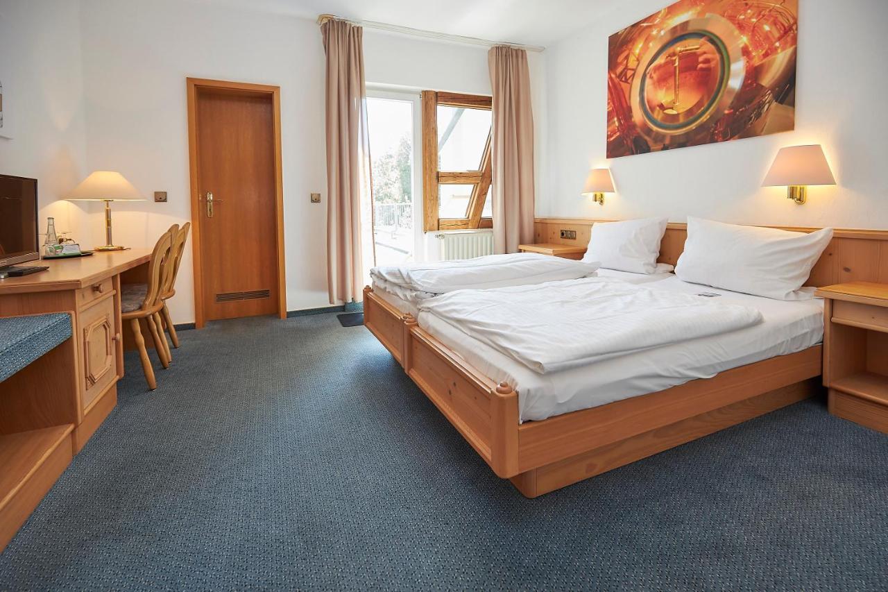 Hotel Bergischer Hof Windeck ภายนอก รูปภาพ