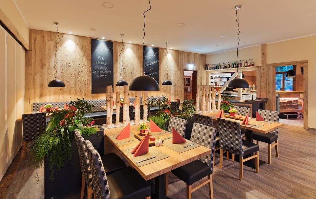 Hotel Bergischer Hof Windeck ภายนอก รูปภาพ