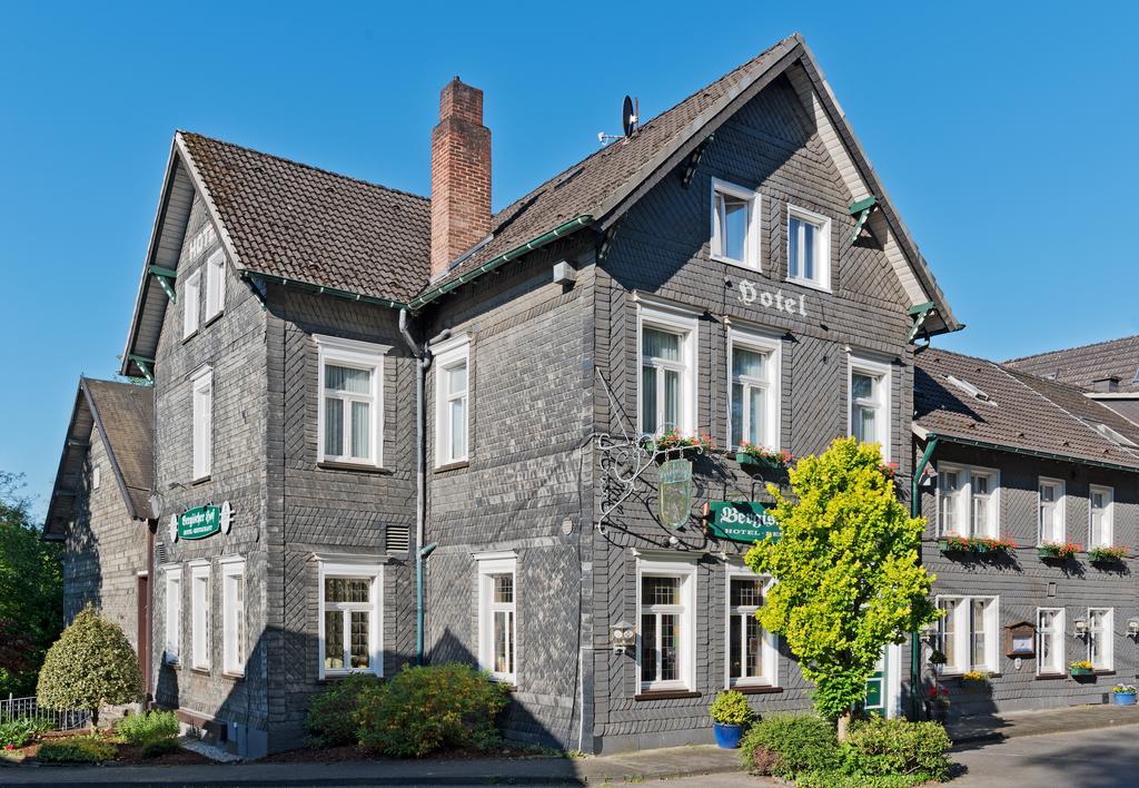 Hotel Bergischer Hof Windeck ภายนอก รูปภาพ