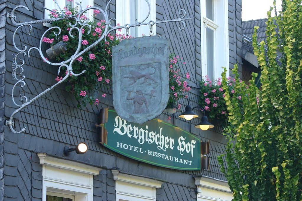 Hotel Bergischer Hof Windeck ภายนอก รูปภาพ