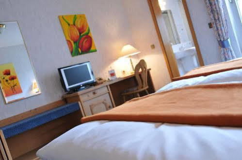 Hotel Bergischer Hof Windeck ภายนอก รูปภาพ